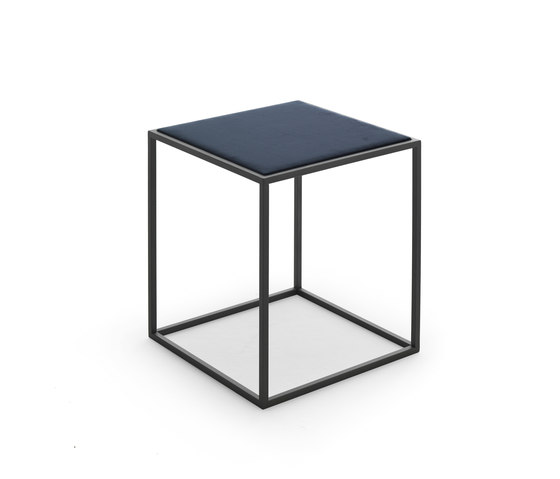 Gotham side table low | Tables d'appoint | Eponimo