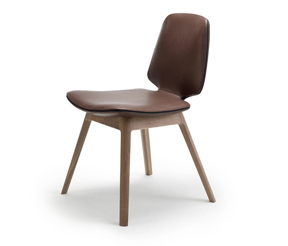 Tilda | Chair with wooden frame 4-legs | Chaises | FREIFRAU MANUFAKTUR