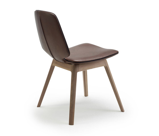 Tilda | Chair with wooden frame 4-legs | Chairs | FREIFRAU MANUFAKTUR