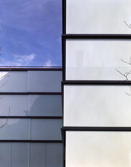 GM LIGHTROLL Fassade 03 | Facade systems | Glas Marte