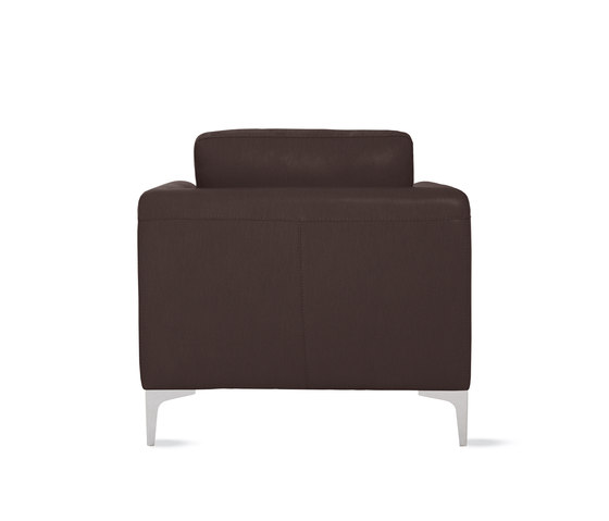 Albert Armchair in Leather | Sessel | Design Within Reach
