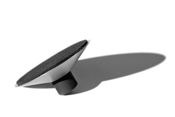 Tope y cuña de puerta - antideslizante 28 mm de altura | Topes | PHOS Design