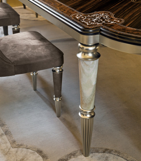 Layton | Dining tables | Longhi S.p.a.