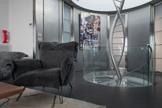 DNA | Floating | Helical Stairs Glass TWE-707 | Scale | EeStairs