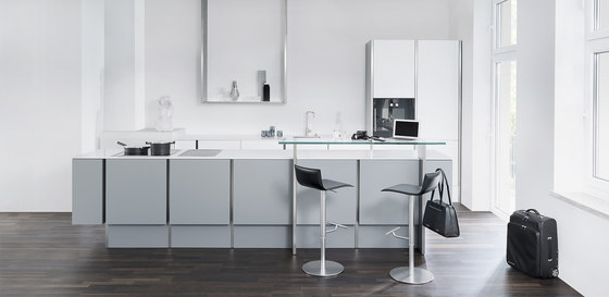 P´7350 Design by Studio F. A. Porsche | Fitted kitchens | Poggenpohl