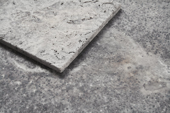 Travertin Caballo Grau | Lastre pietra naturale | Förstl Naturstein