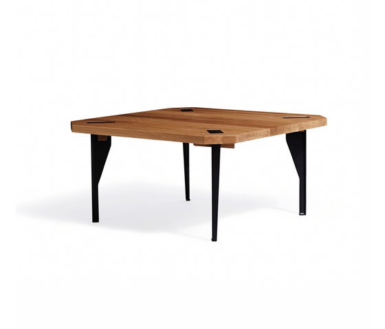 Keel Coffee Table Oak Square | Couchtische | NEW WORKS