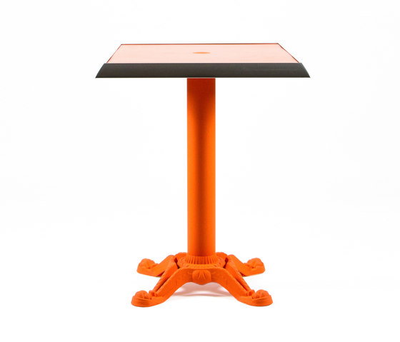 Mica 9161 Table | Mesas de bistro | Maiori Design