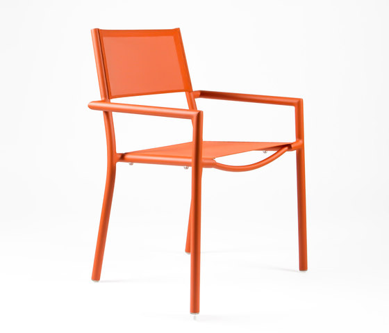 NC8526 Armchair | Chairs | Maiori Design
