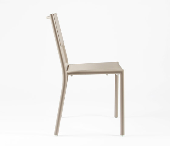 NC8527 Chair | Chaises | Maiori Design