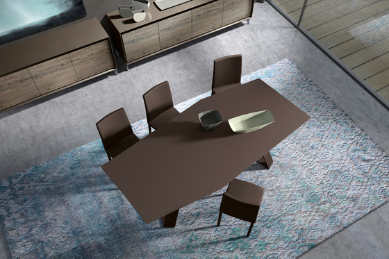 Zaffiro Tisch | Esstische | Presotto