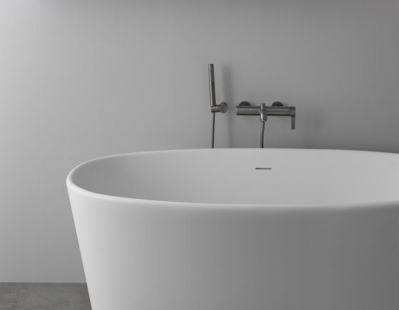 Thinthing Freestanding Solidsurface® Bathtub | Bathtubs | Inbani