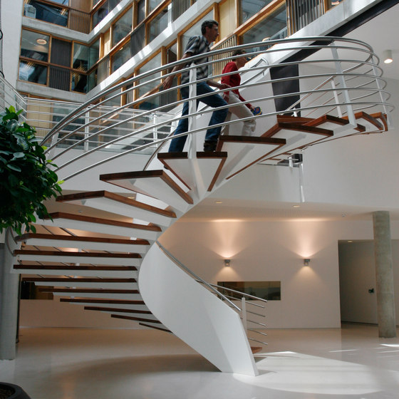Helical Stairs Wood TWE-377 | Staircase systems | EeStairs