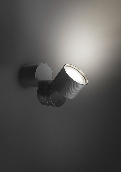 Objective Wall Lamp | Wall lights | Artemide