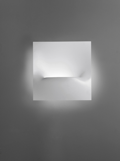 Platea Wall Lamp | Wall lights | Artemide