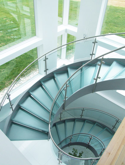 Helical Stairs Glass TWE-622 | Staircase systems | EeStairs