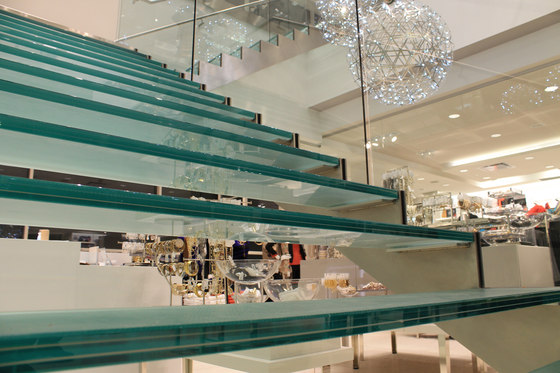 Straight Stairs Glass TWE-548 | Staircase systems | EeStairs