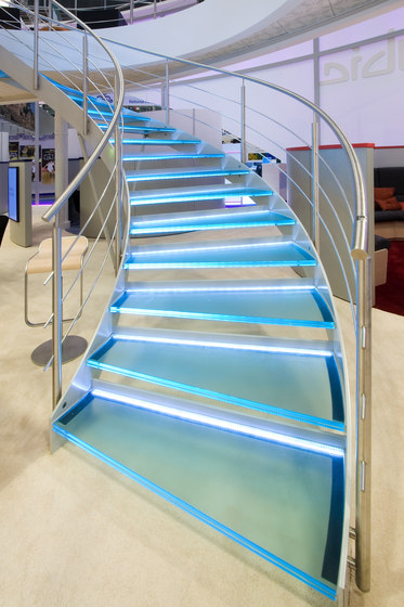 Helical Stairs Glass TWE-352 | Staircase systems | EeStairs