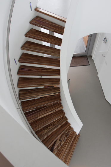 Helical Stairs Wood TWE-488 | Staircase systems | EeStairs