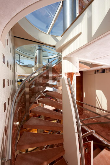 Helical Stairs Wood TWE 480 | Staircase systems | EeStairs