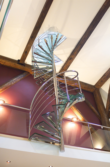 Spiral Stairs Glass TSE-066 | Scale | EeStairs