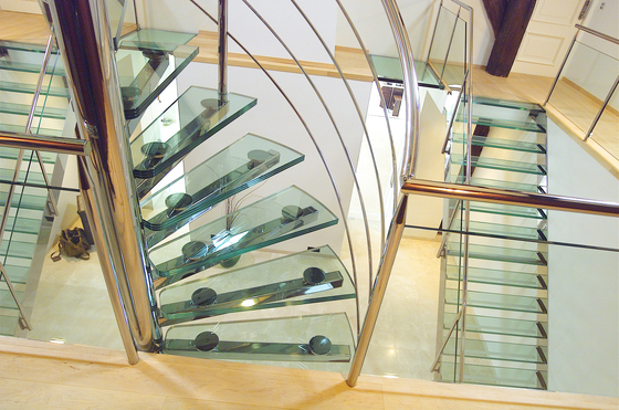 Spiral Stairs Glass TSE-066 | Staircase systems | EeStairs