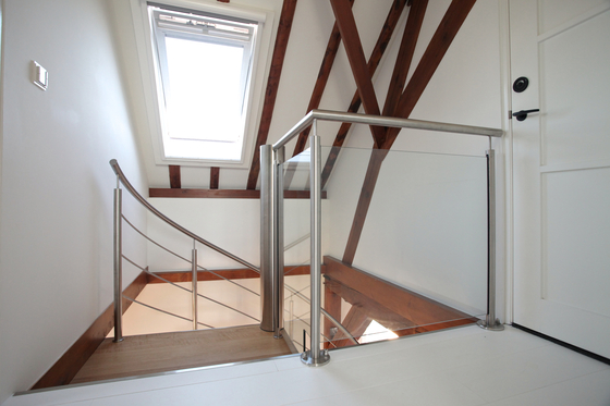 Moon Stairs | Spiral Stairs Wood TSE-600 | Staircase systems | EeStairs
