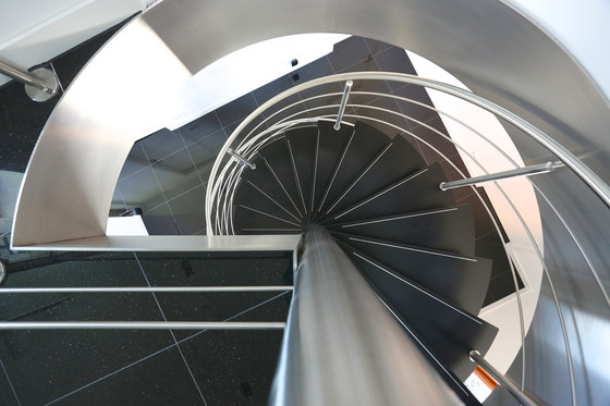 Moon Stairs TSE-590 | Staircase systems | EeStairs