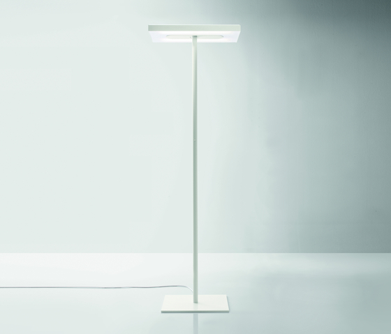 Linea Floor lamp | Free-standing lights | Quadrifoglio Group