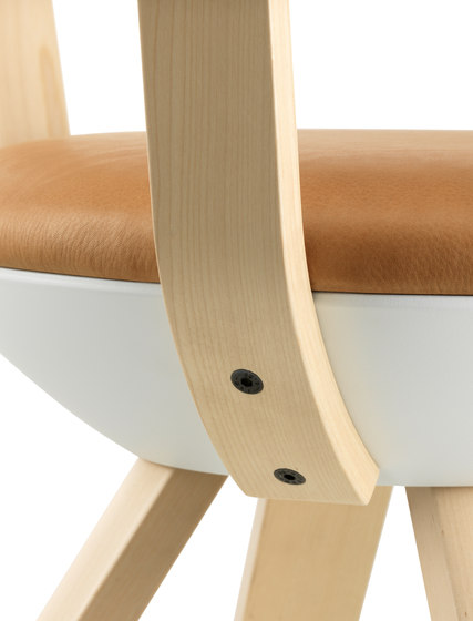 Rival Chair KG002 | Stühle | Artek