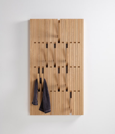 Piano Coat Rack Large | Garderoben | PERUSE
