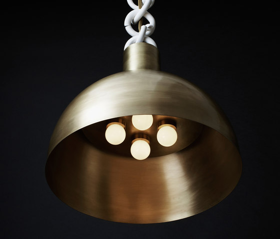 Link Porcelain Quad-Light | Lampade sospensione | Apparatus