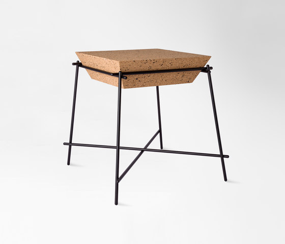 Basil | Trapeze | Tables d'appoint | Petite Friture