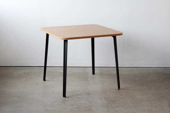 Canteen Table Oak | Dining tables | VG&P