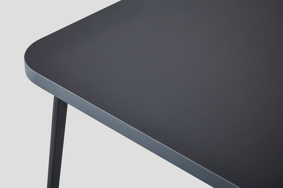Canteen Table Lino | Dining tables | VG&P
