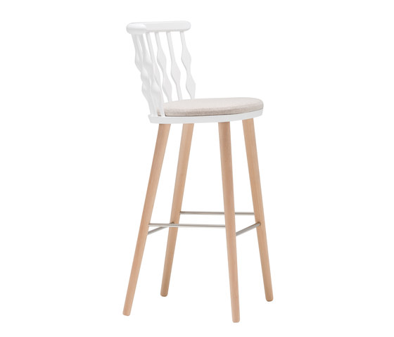 Nub BQ 1452 | Bar stools | Andreu World