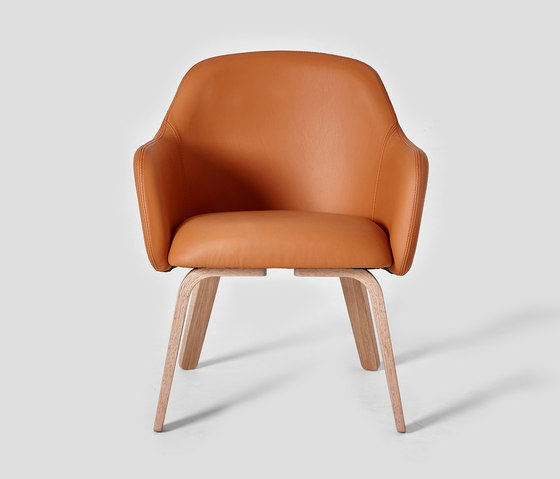 MT Lounge Chair | Poltrone | VG&P