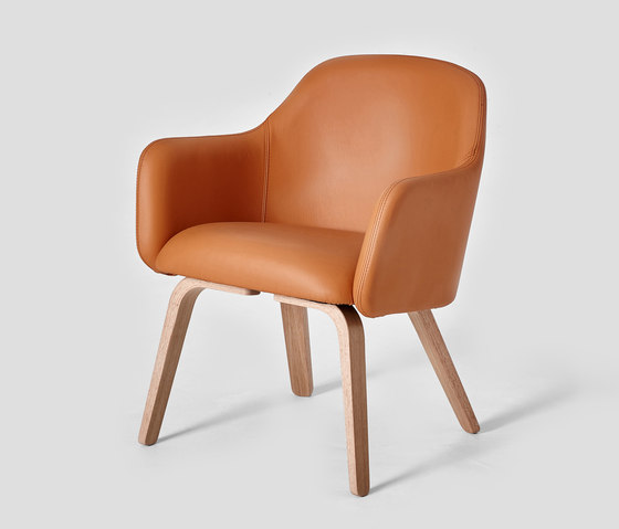 MT Lounge Chair | Poltrone | VG&P