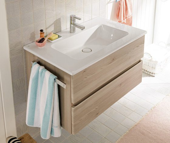 Bel | Plan de toilette en céramique avec meuble sous-vasque | Meubles sous-lavabo | burgbad