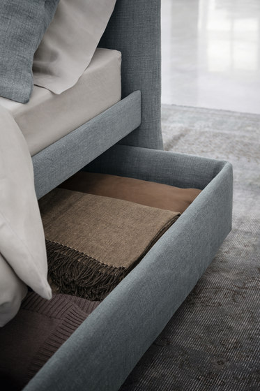 Duetto Bed | Sofas | Flou