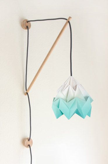 Klimoppe Moth Gradient – Mint | Wandleuchten | Studio Snowpuppe
