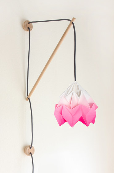 Klimoppe Moth Gradient – Mint | Lampade parete | Studio Snowpuppe