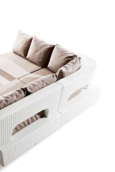 Domino  armchair corner | Armchairs | Varaschin