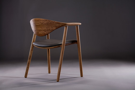 Naru chair | Sillas | Artisan