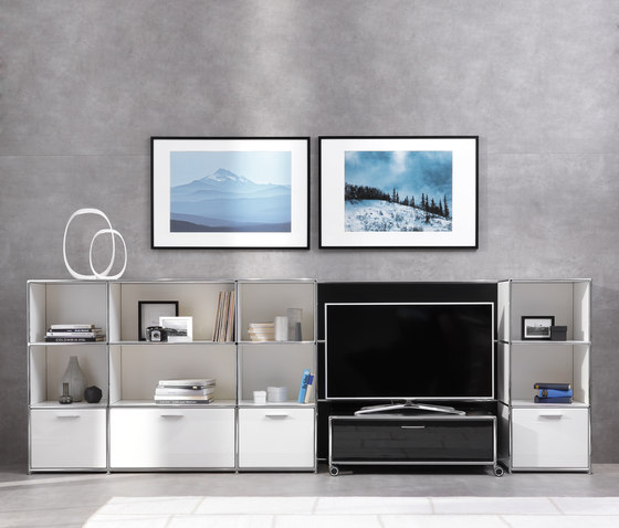 TV-Shelving combination | Étagères | Dauphin Home