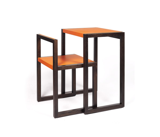Visa – Oak Stained, upholstered with orange calf leather | Desks | Wildspirit