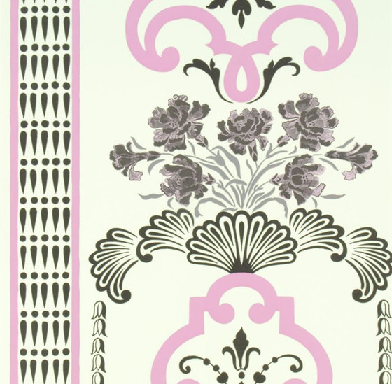 Linnaeus  Wallpaper | Bergius - Fuchsia | Drapery fabrics | Designers Guild