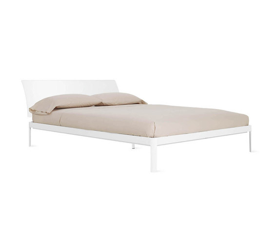 Min Bed with Plexi Headboard | Betten | Design Within Reach