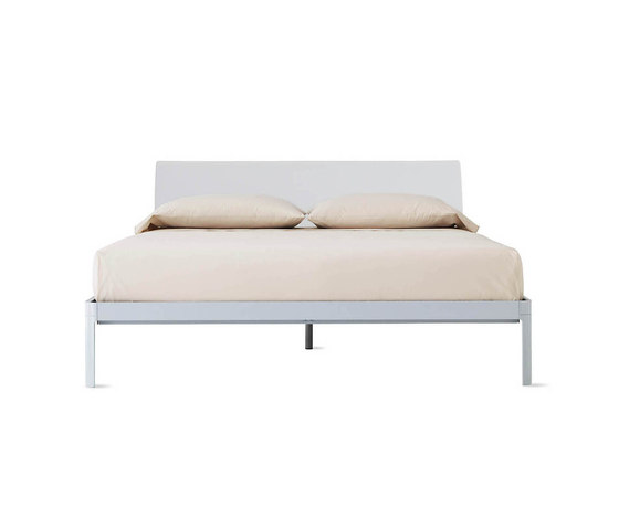 Min Bed with Plexi Headboard | Camas | Design Within Reach