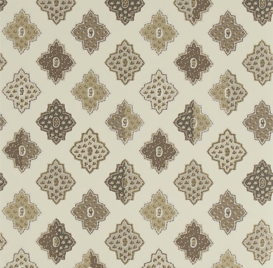 Carnets Andalous Wallpaper | Alcazar - Daim | Tissus de décoration | Designers Guild